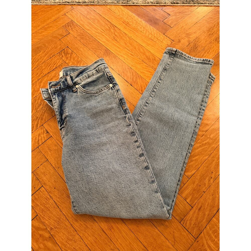 Frame "The Borrowed" Zip Fly Straight Leg Light-to-Medium Wash Denim Jeans - 26